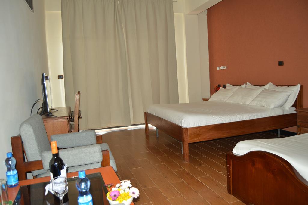 Harbe Hotel Lalibela Exterior photo